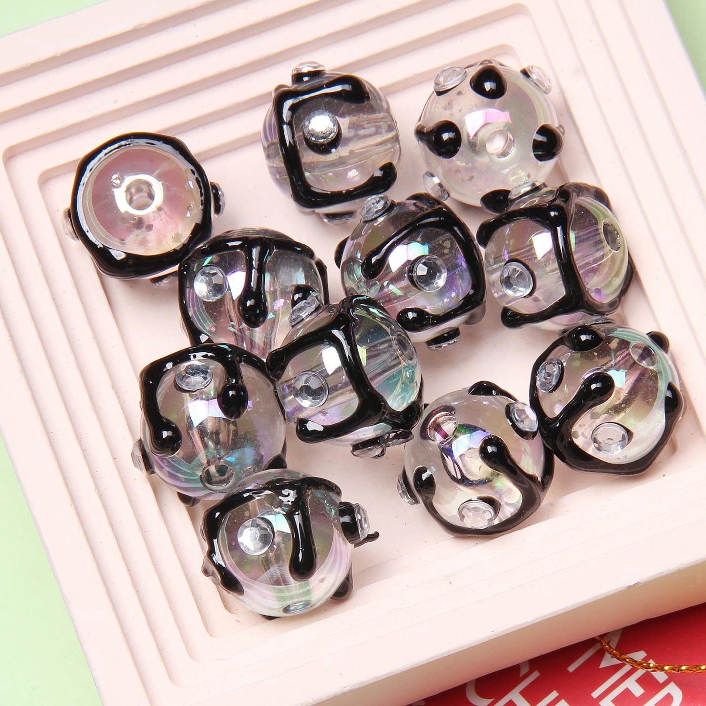 16MM Original hand-painted mushroom Floret Elk Santa Claus Halloween mix beads