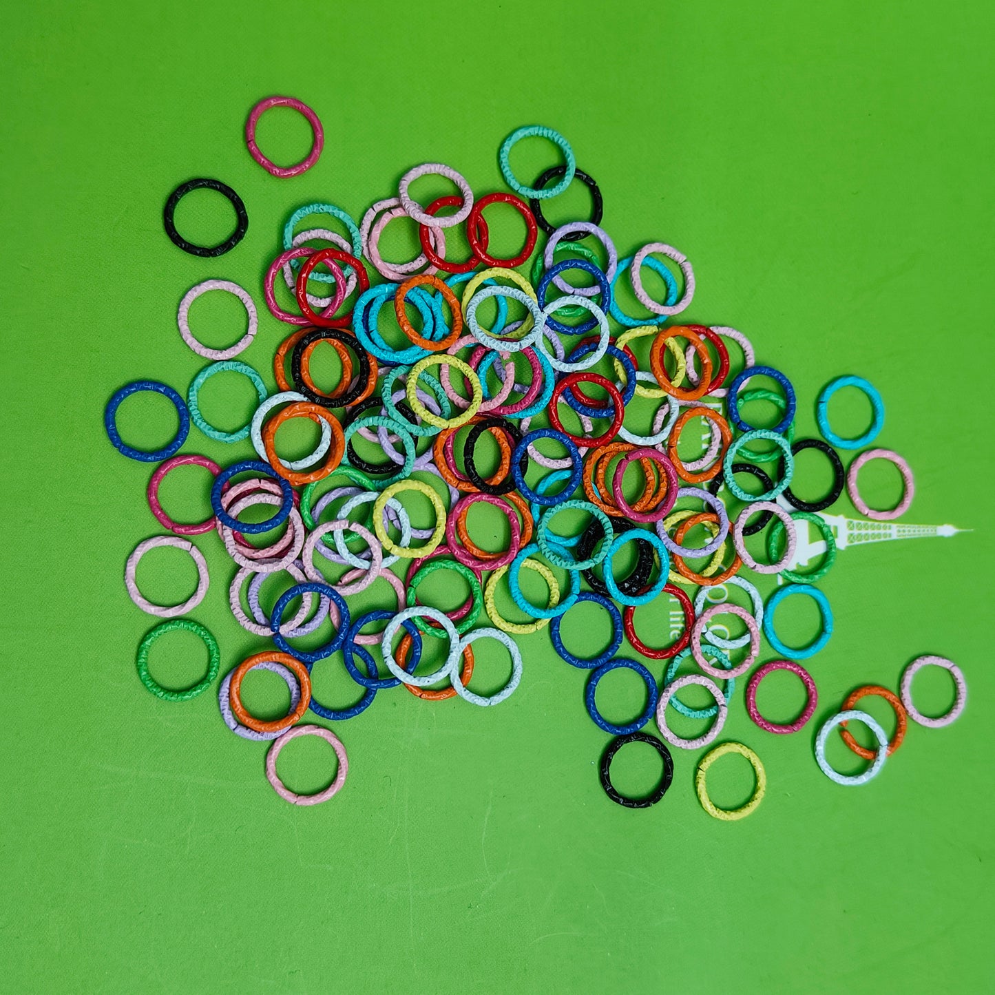 Jump Rings, Open Jump Rings 10 Colors Chainmail Rings Colored Jewelry Connector Rings 18 Gauge Unsoldered O & starRing for Bracelets Necklaces Chain Choker DIY Craft Making JC0006PJ