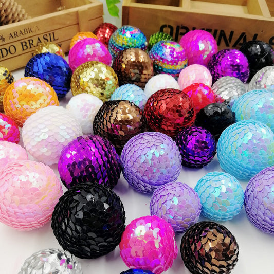 Multi-size and multi-color creative sequin beads