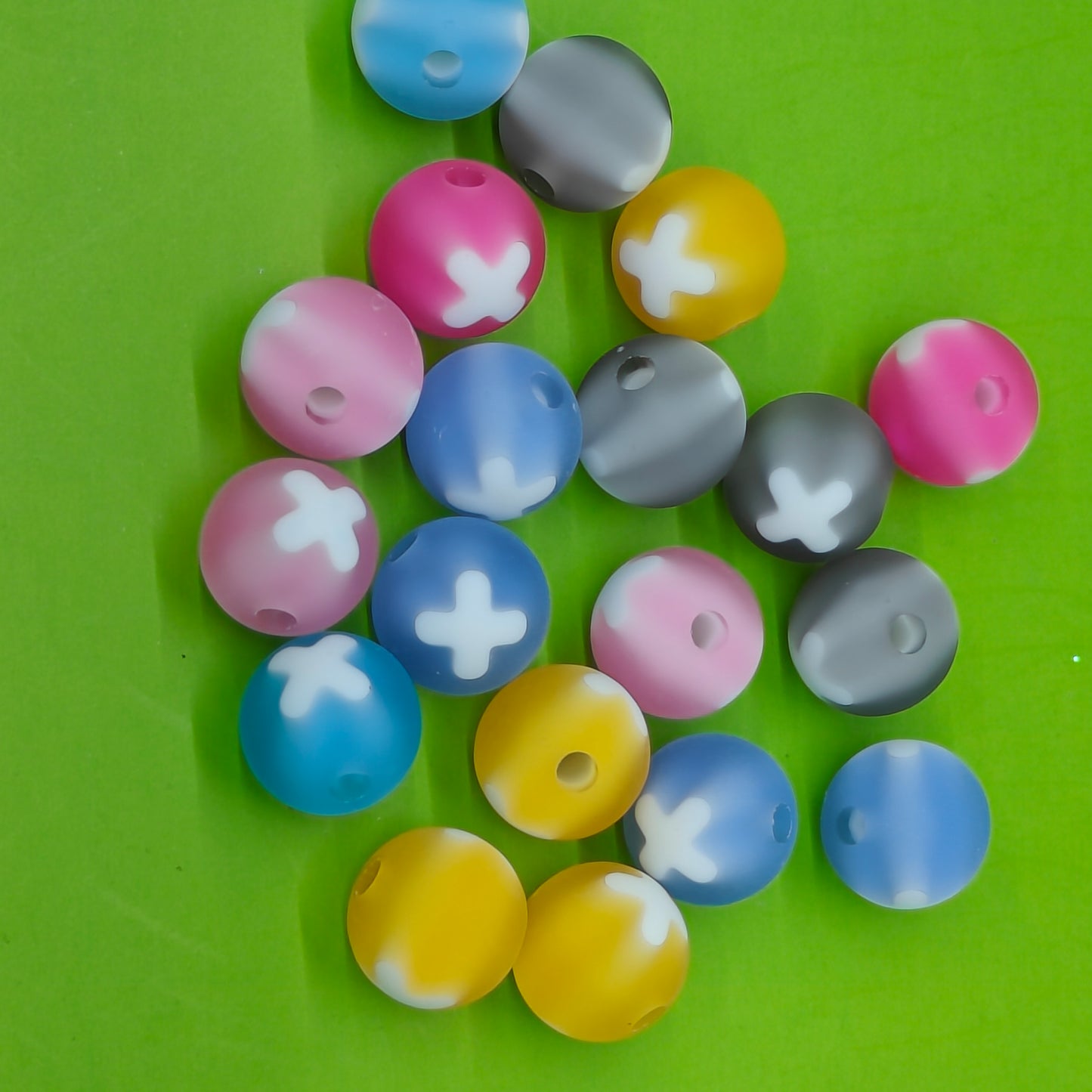 DIY Frosted Mixed Color X-Logo Acrylic Beads 100PCS 16mm JC0028ZZ